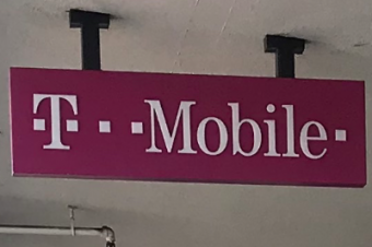 T-MobileがiPhone早期買換プログラムを廃止