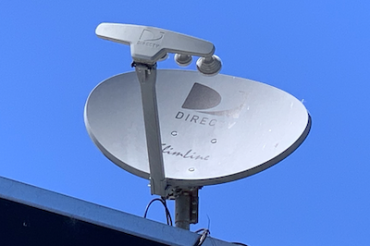 AT&TがDirecTVの分離を検討