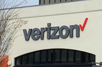 Verizonは5G競争で不利との見方