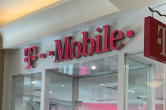 T-MobileのCEOが辞任の意向